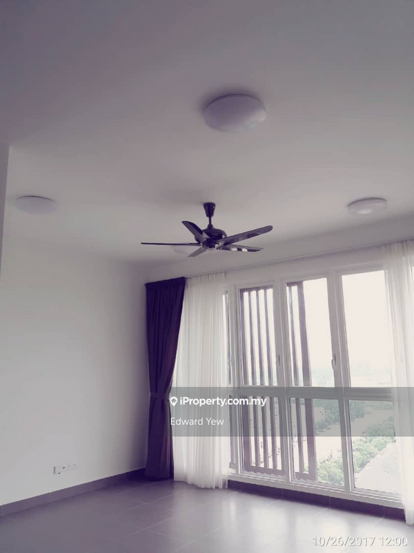 For Rent - Sentrio Pandan