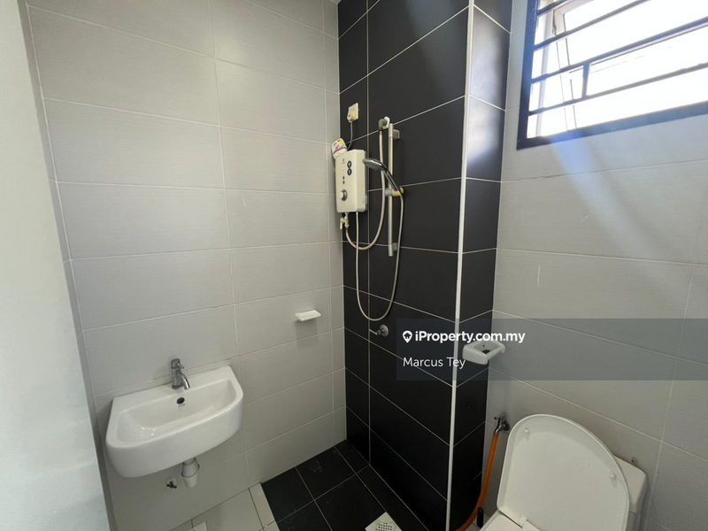 Pangsapuri untuk Dijual di Nusa Heights (Nusa Puncak) oleh Marcus Tey - iProperty.com.my