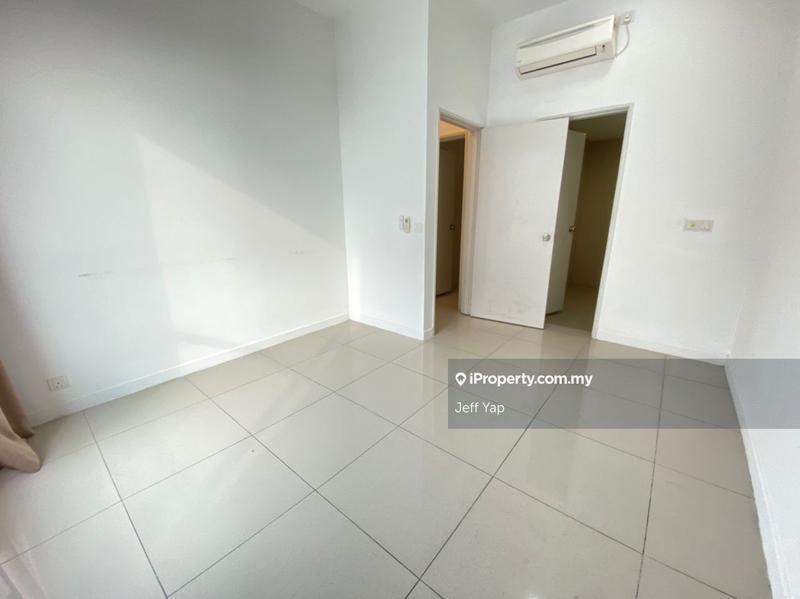 Kediaman Servis untuk Dijual di Greenfield Regency oleh Jeff Yap - iProperty.com.my