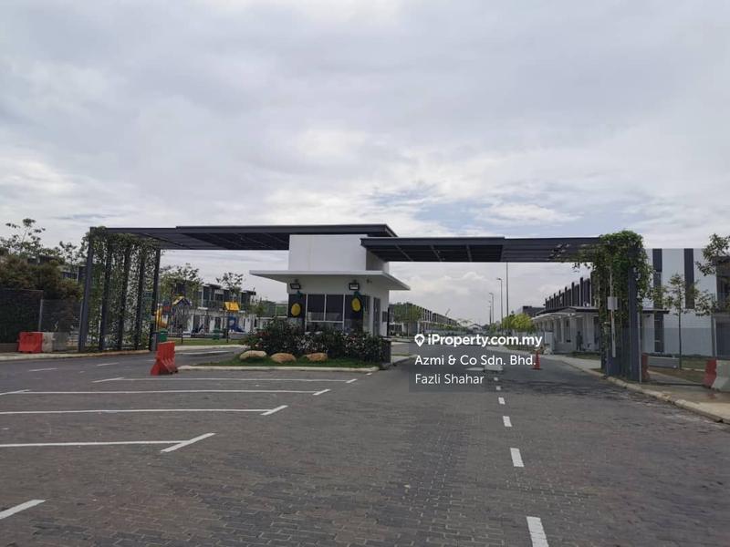 Rumah Berangkai 2 Tingkat untuk Dijual di Cybersouth, Casa View, Casa Green, Casa Woods, Cyberjaya oleh Fazli Shahar - iProperty.com.my