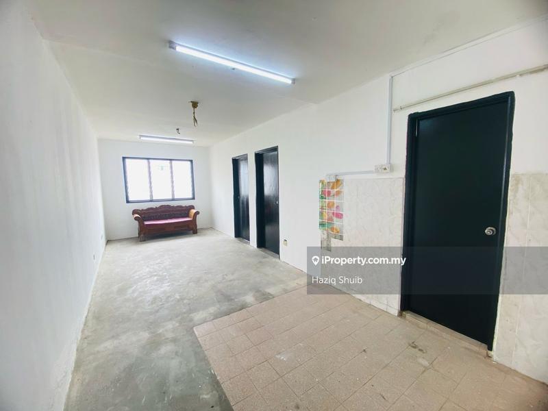 For Sale - Sri Penara