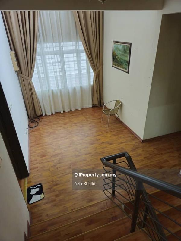 Bungalow House for Sale in Taman Pinggiran Putra, Seri Kembangan by Azik Khalid - iProperty.com.my