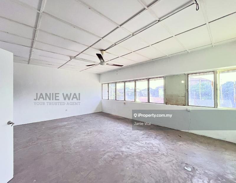Kilang Teres untuk Dijual di Seri Kembangan, Seri Kembangan oleh Janie Wai - iProperty.com.my