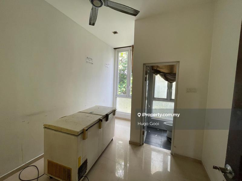 Banglo untuk Dijual di Country Heights, Kajang oleh Hugo Gooi - iProperty.com.my