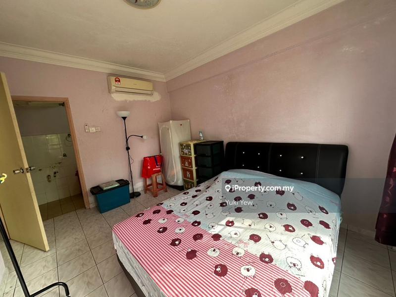 For Sale - Sri Intan