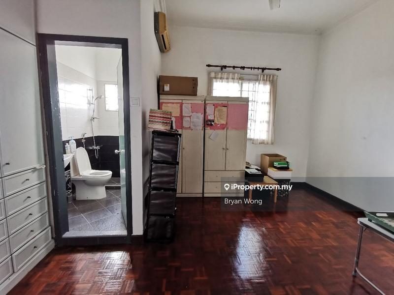 Semi-Detached House for Sale in Damansara Jaya, Petaling Jaya by Bryan Wong - iProperty.com.my