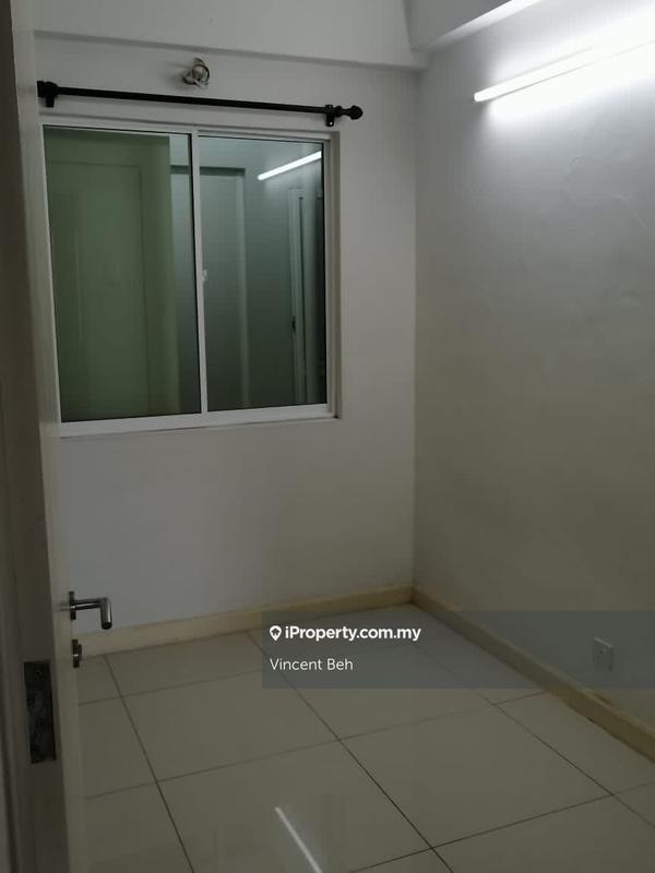 Service Residence for Sale in Tiara Mutiara / The Crown by Vincent Beh - iProperty.com.my
