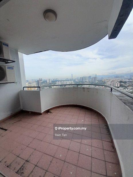 Condominium for Sale in Amadesa Resort Condominium by Rain Tan - iProperty.com.my