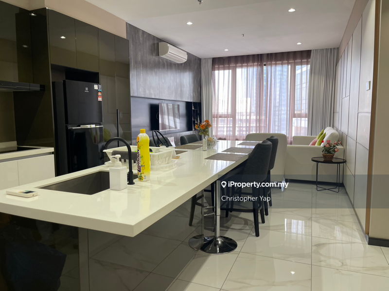 For Sale - 8 Kia Peng