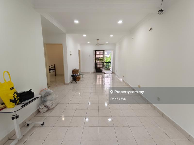 For Sale - Avant Court