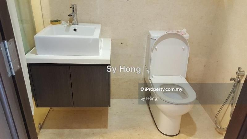 Kediaman Servis untuk Disewa di Regalia Residence oleh Sy Hong - iProperty.com.my