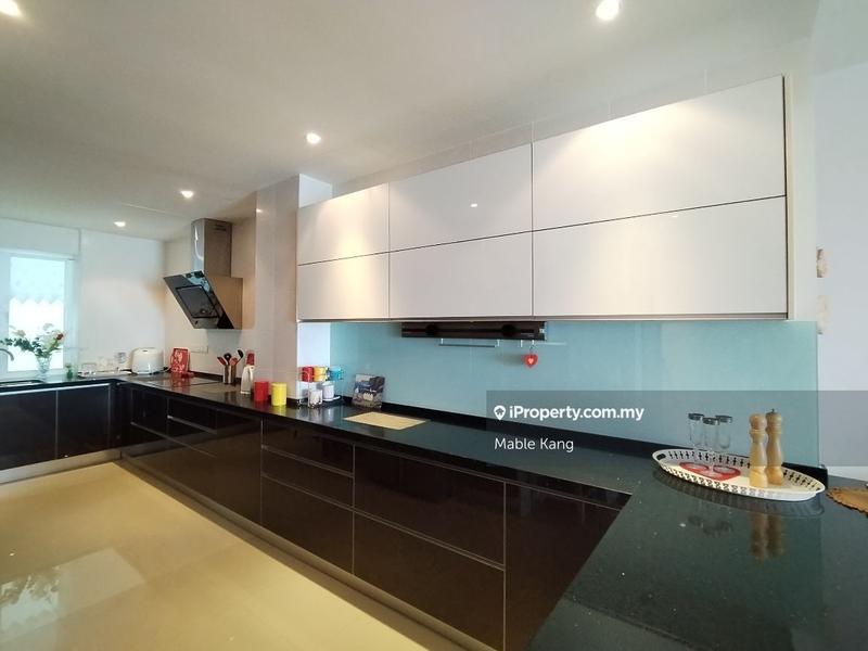 Condominium for Sale in Bayu Ferringhi Condominiums by Mable Kang - iProperty.com.my