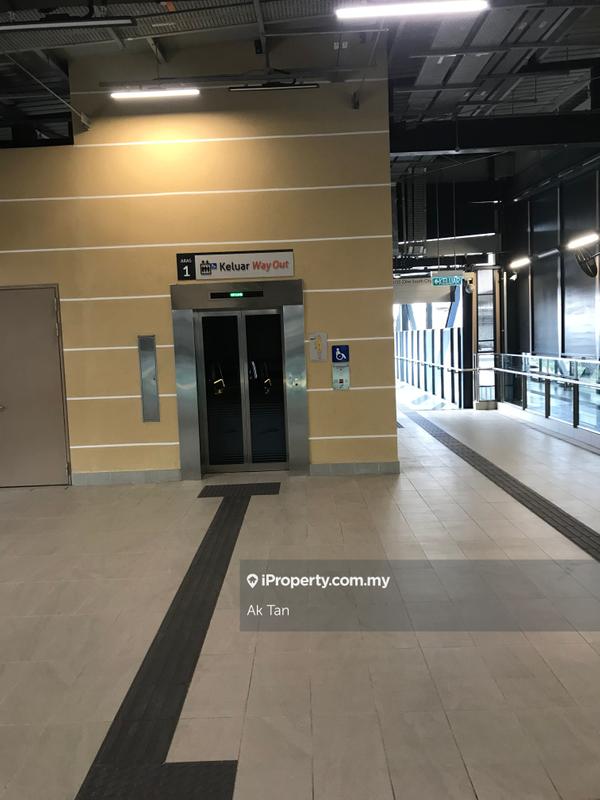 Pejabat untuk Dijual di Sungai Besi, Kuala Lumpur oleh Daren Tan - iProperty.com.my