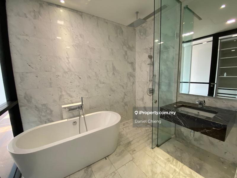 For Sale - Banyan Tree Signatures