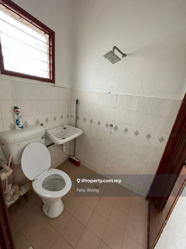 Rumah Teres 2-Tingkat untuk Dijual di Bandar Puchong Utama, Puchong oleh Felix Wong - iProperty.com.my