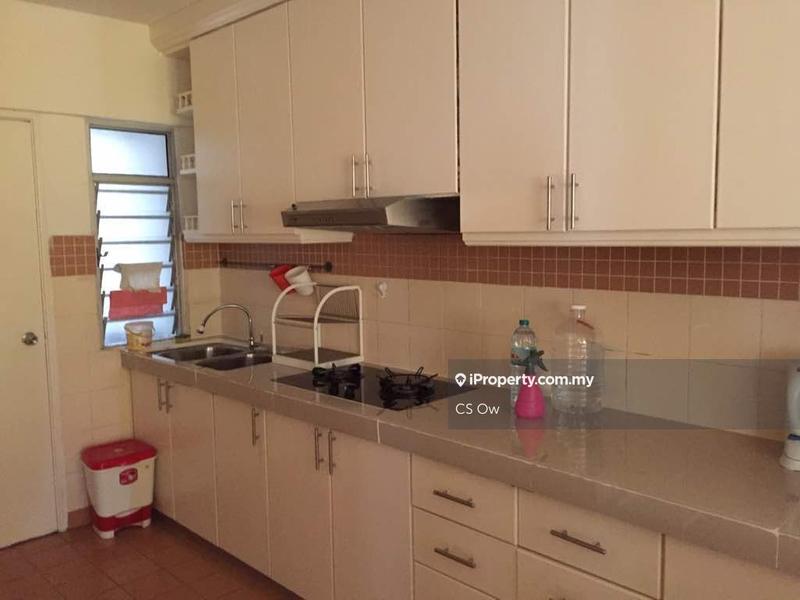 For Sale - Perdana Exclusive