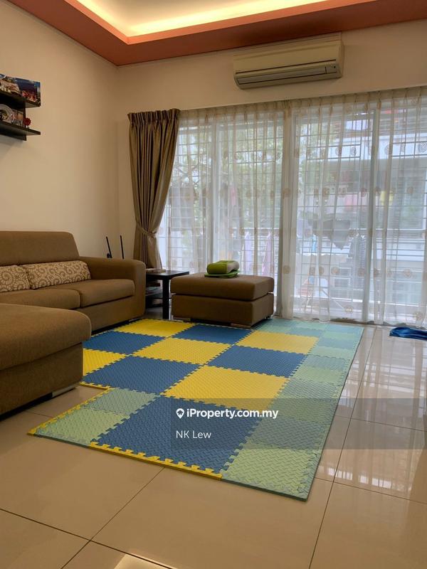 Condominium untuk Dijual di Bayan Villa, Seri Kembangan oleh NK Lew - iProperty.com.my