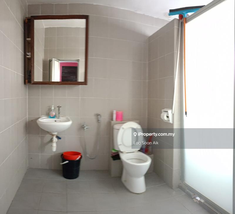 2.5-storey Terraced House for Sale in Taman Prima Tropika, Seri Kembangan by Loo Soon Aik - iProperty.com.my