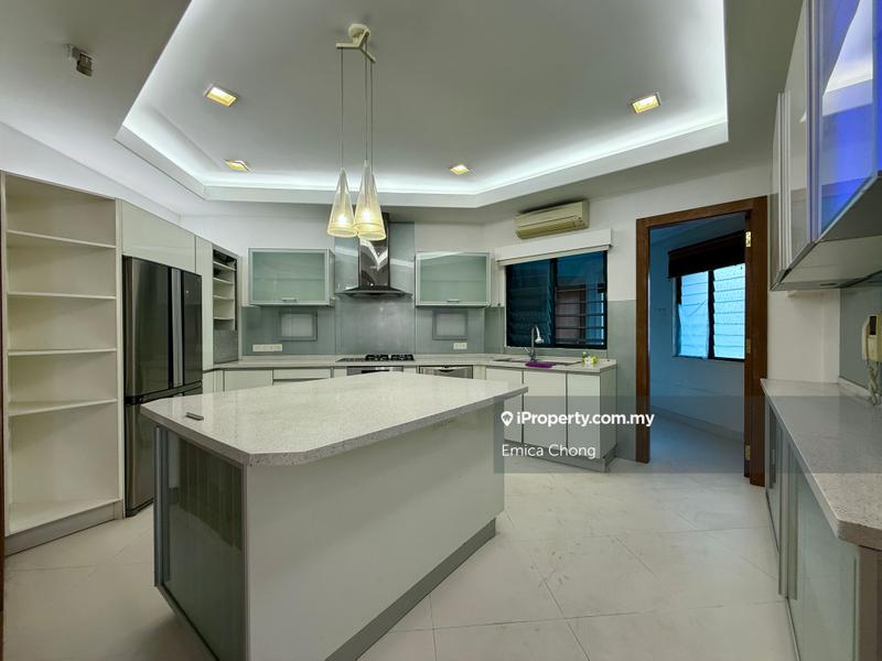 Condominium for Sale in Araville by Emica Chong - iProperty.com.my