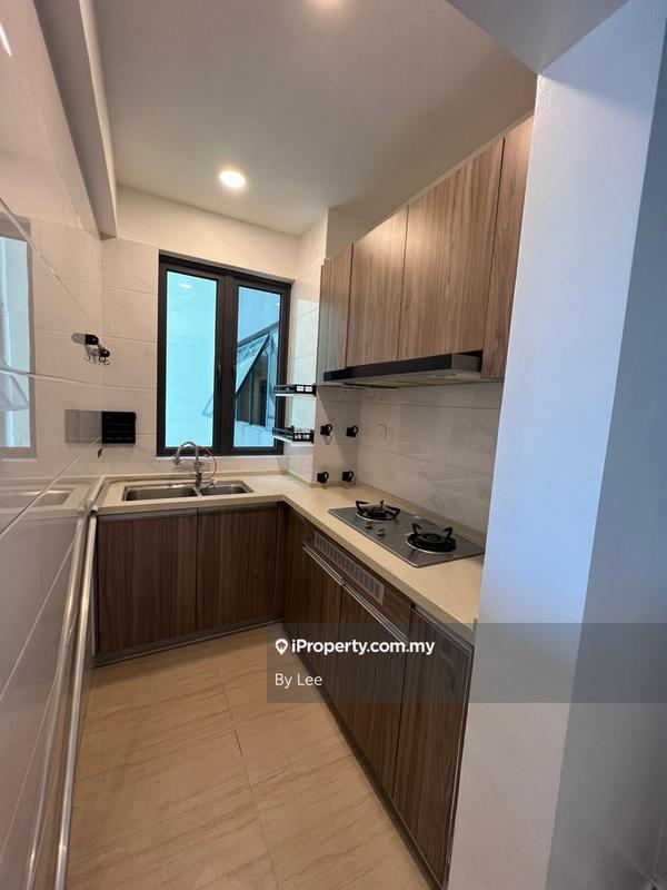 For Rent - Country Garden Central Park