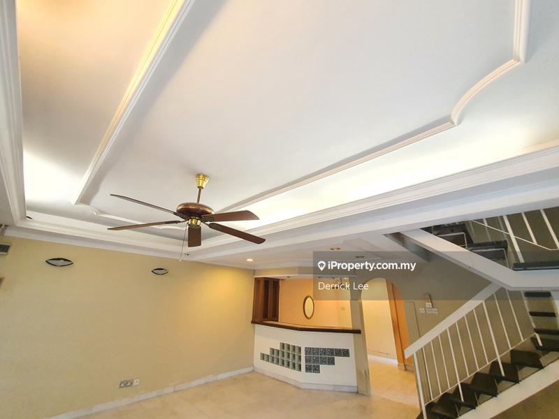 Rumah Berangkai 2 Tingkat untuk Dijual di Subang Jaya, Selangor oleh Derrick Lee - iProperty.com.my