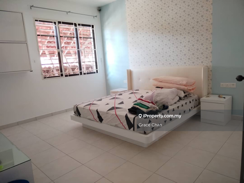 For Rent - Platino Condominium