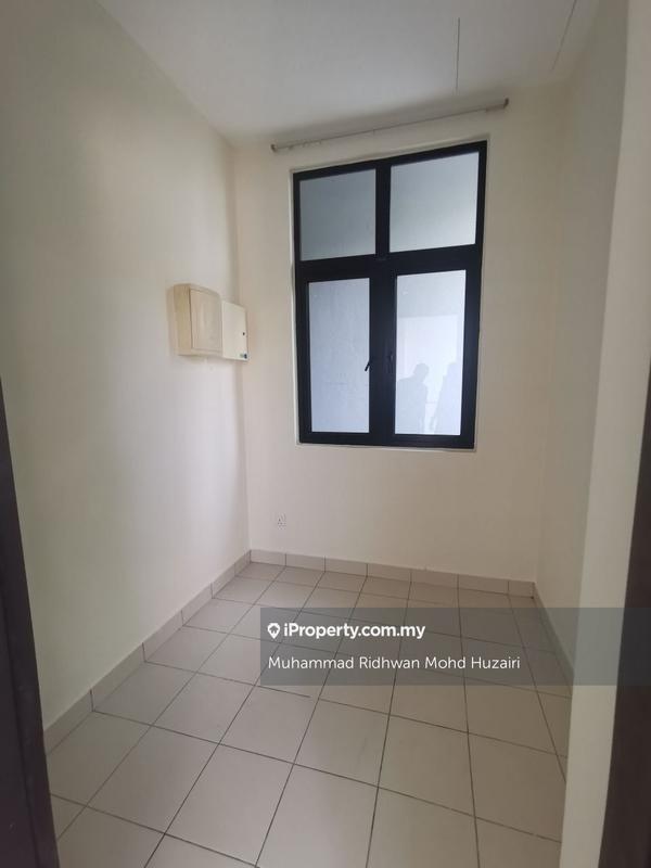 Rumah Berangkai 2.5 Tingkat untuk Dijual di Dengkil, Selangor oleh Muhammad Ridhwan Mohd Huzairi - iProperty.com.my