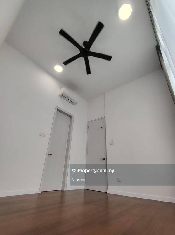 For Rent - The Maple Residences