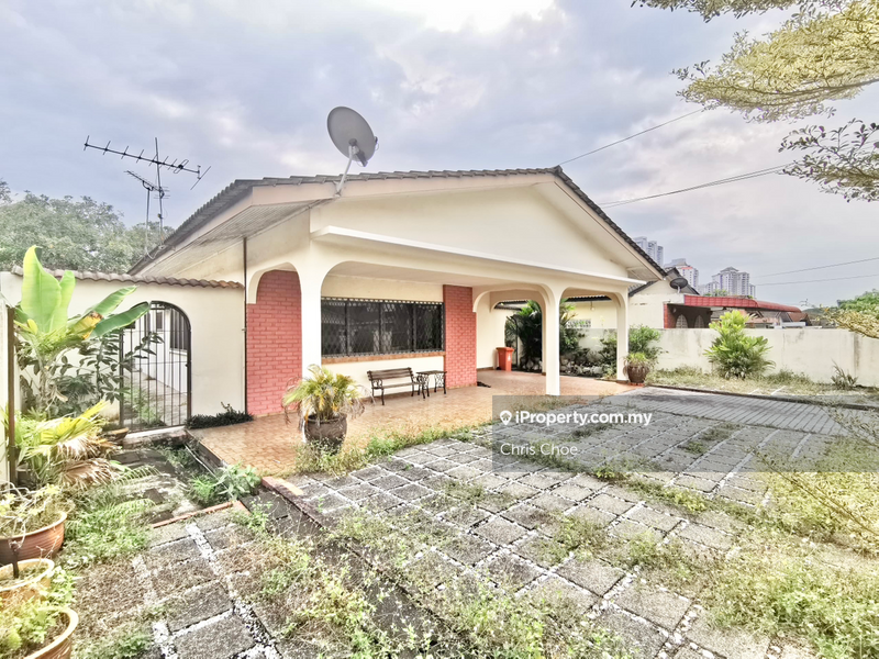 Bungalow House untuk Dijual di Seksyen 17, Petaling Jaya oleh Chris Choe - iProperty.com.my