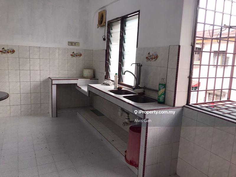 Rumah Pangsa untuk Dijual di PPR Intan Baiduri oleh Alvis Gan - iProperty.com.my