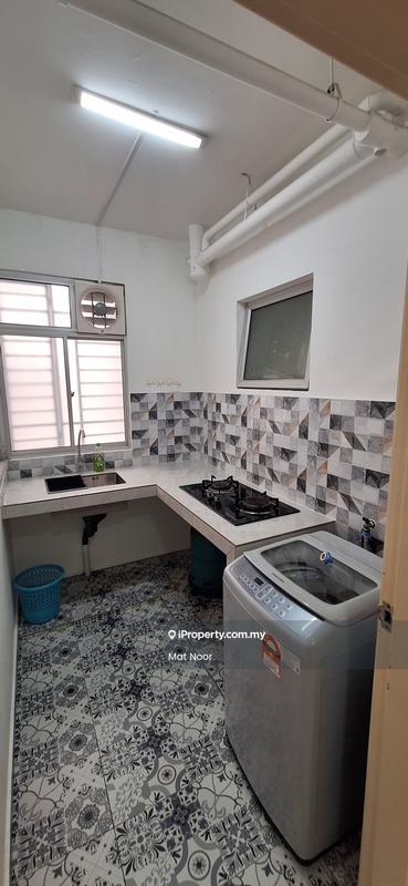 Pangsapuri untuk Dijual di De Bayu oleh Mat Noor - iProperty.com.my
