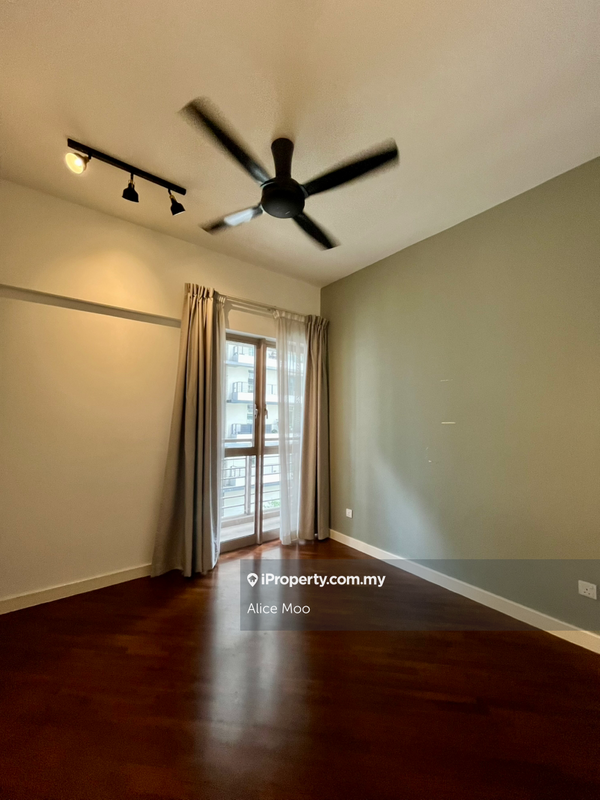 For Rent - Hampshire Park Condominium