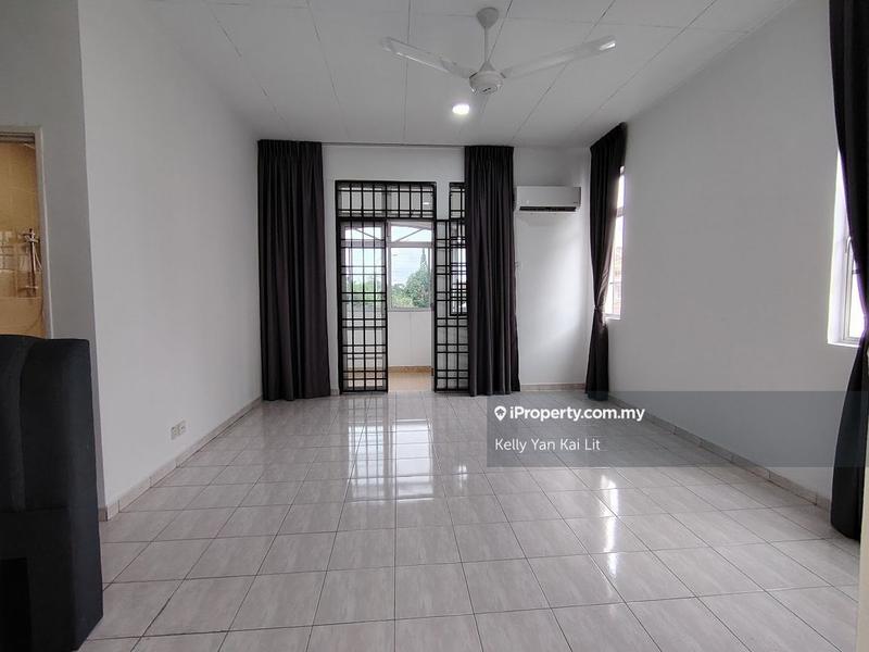 Rumah Teres 2-Tingkat untuk Dijual di Bandar Bukit Tinggi, Klang oleh Kelly Yan Kai Lit - iProperty.com.my