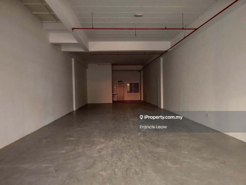 Kedai untuk Disewa di Bandar Country Homes, Rawang oleh Francis Leow - iProperty.com.my