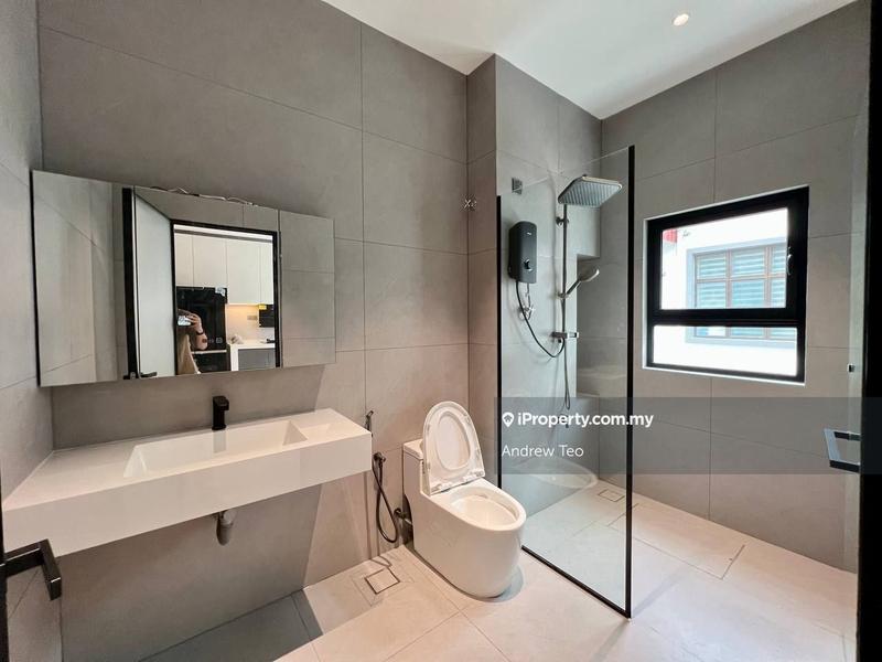 Rumah Teres 2-Tingkat untuk Dijual di Taman Perling, Perling oleh Andrew Teo - iProperty.com.my