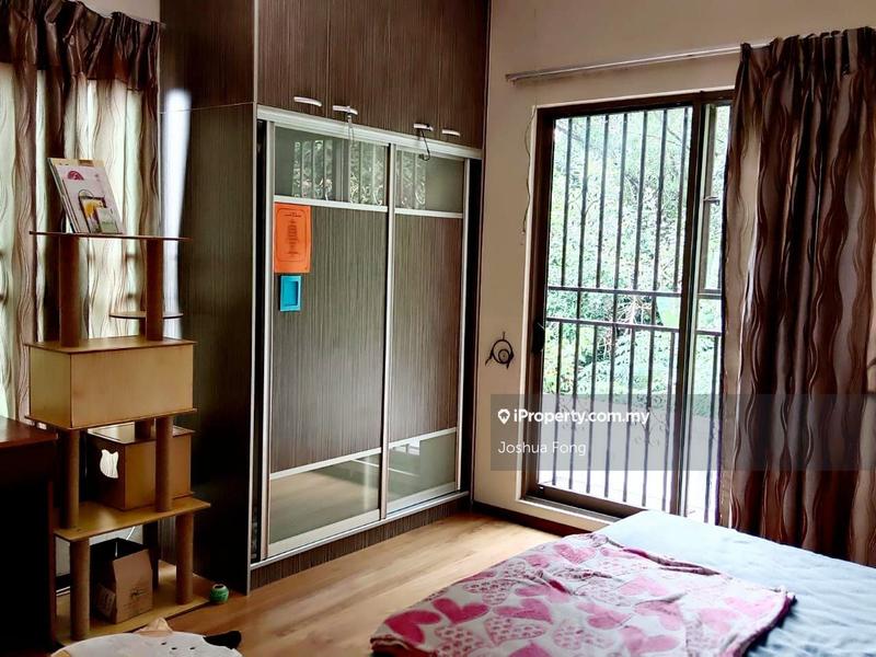 Rumah Berkembar untuk Dijual di Bandar Kinrara Seksyen 1, Bandar Kinrara oleh Joshua Fong - iProperty.com.my