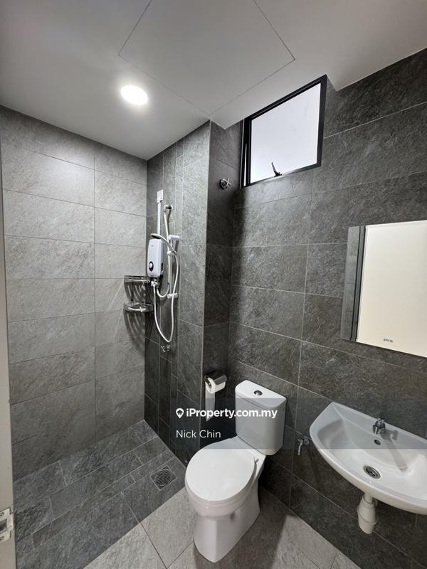 For Rent - Traders Park