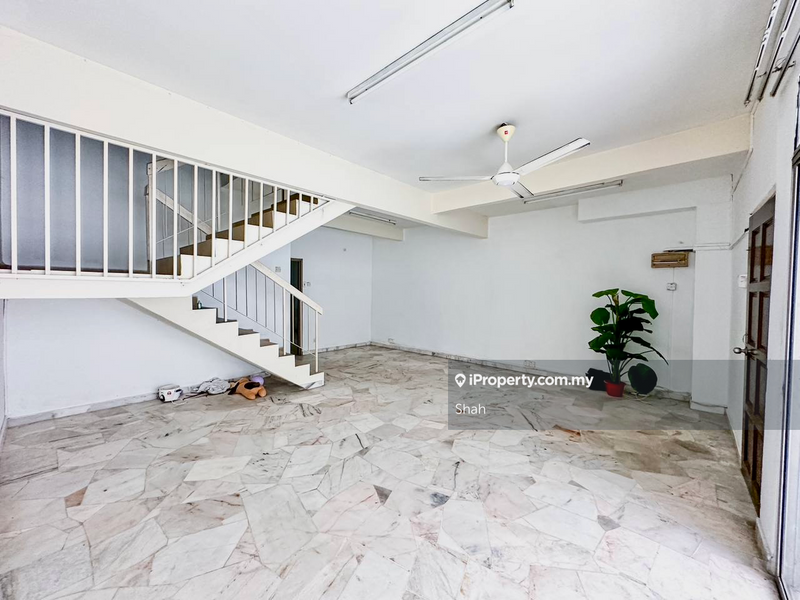 Rumah Teres 2-Tingkat untuk Dijual di Kelana Jaya, Petaling Jaya oleh Shah - iProperty.com.my