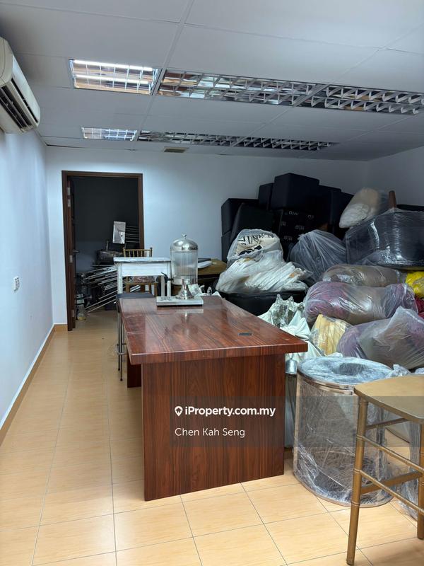 Pejabat untuk Disewa di Seksyen 19, Petaling Jaya oleh Chen Kah Seng - iProperty.com.my