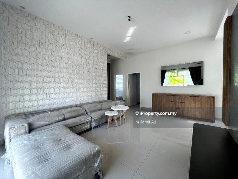 Bungalow House for Sale in Kampung Peserai, Batu Pahat by M Jamil Ali - iProperty.com.my