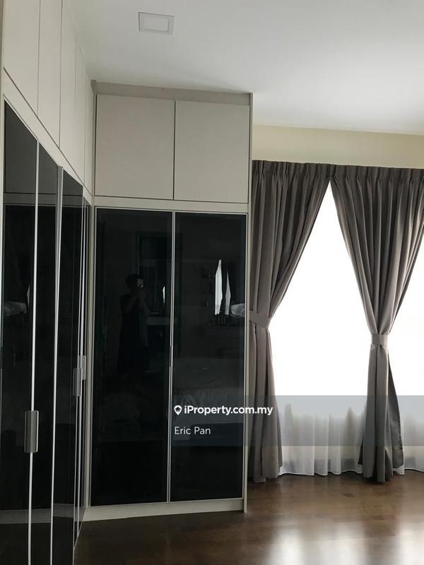 For Sale - Saville @ The Park