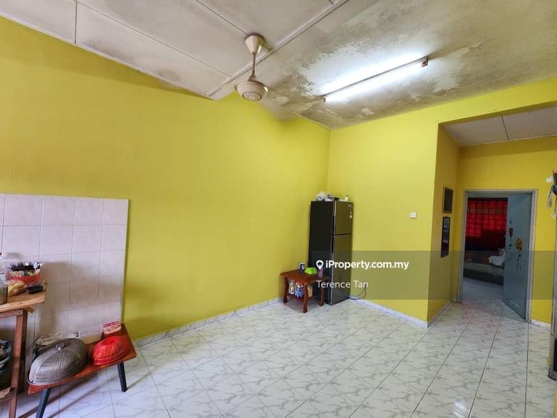 Rumah Teres 1-Tingkat untuk Dijual di Taman Sri Saujana, Kota Tinggi oleh Terence Tan - iProperty.com.my