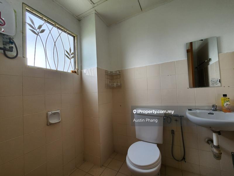 Pangsapuri untuk Disewa di Spanish Villa oleh Austin Phang - iProperty.com.my