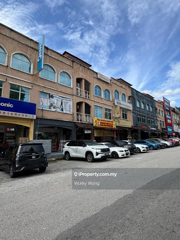 Kedai untuk Disewa di Petaling Lama, Jalan Klang Lama (Old Klang Road) oleh Vickky Wong - iProperty.com.my