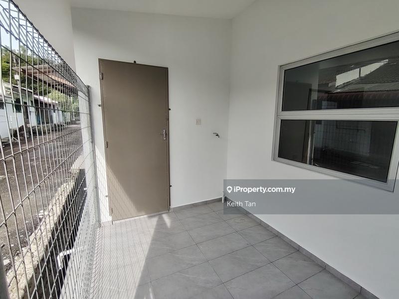1-storey Terraced House for Sale in Taman Ayer Keroh Heights, Ayer Keroh by Keith Tan - iProperty.com.my