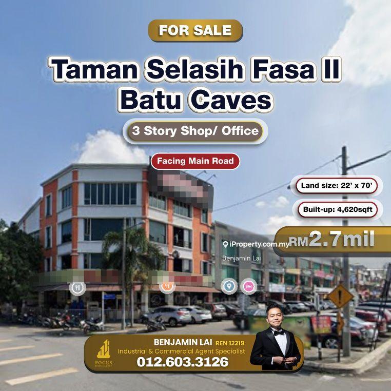 For Sale - Taman Selasih Fasa II, Batu Caves 3 Story Shop For Sale