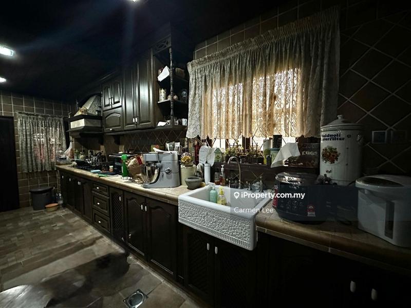 Bungalow House for Sale in Putra Heights, Subang Jaya by Carmen Lee - iProperty.com.my