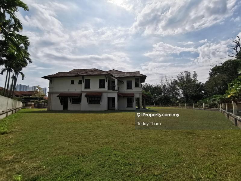 Bungalow House untuk Dijual di Kayangan Heights, Shah Alam oleh Teddy Tham - iProperty.com.my