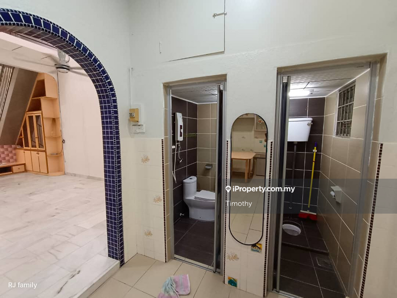 Rumah Teres 1-Tingkat untuk Dijual di Ujong Pasir, Melaka oleh Timothy - iProperty.com.my