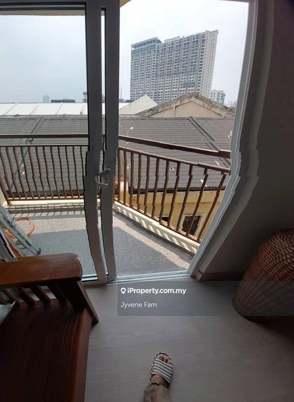 Service Residence for Sale in Dorchester by Jyvene Fam - iProperty.com.my